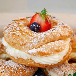 Пирожное Кольцо заварное с творогом