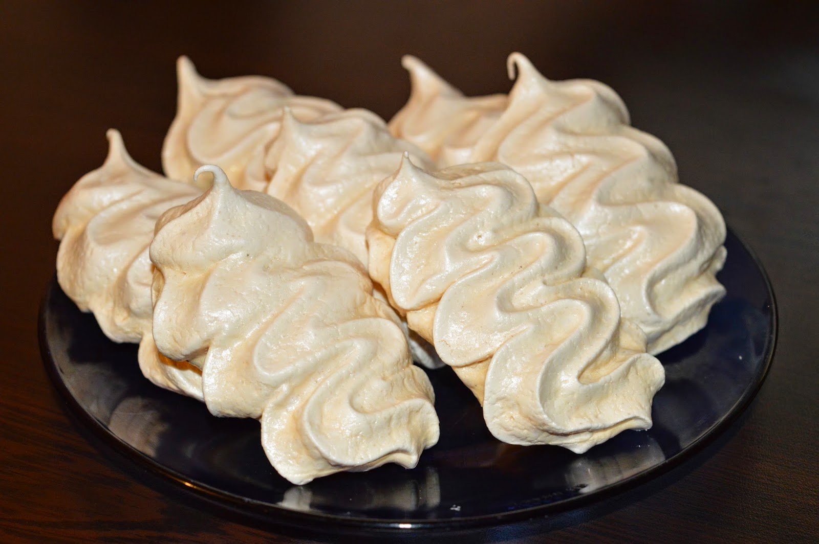 Безе Адана язычок