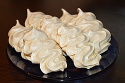 Безе Адана язычок